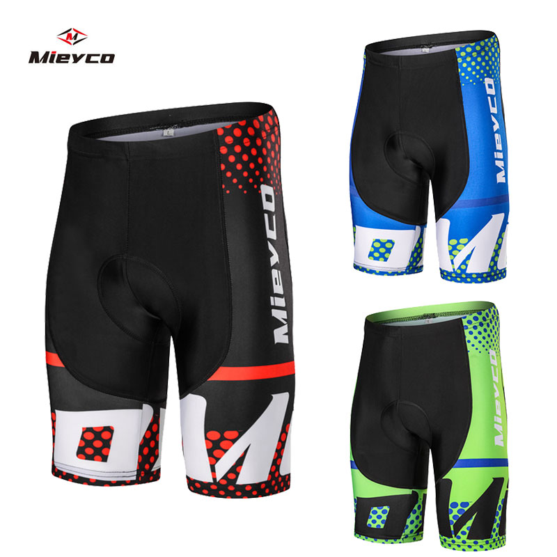 Pantaloncini da Ciclismo Estiv - Padded Cycling Shorts 5D Gel recensione e prezzo